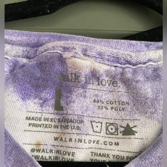 Lot of THREE walkinlove. sweatshirts!!! - Picture 2 of 7